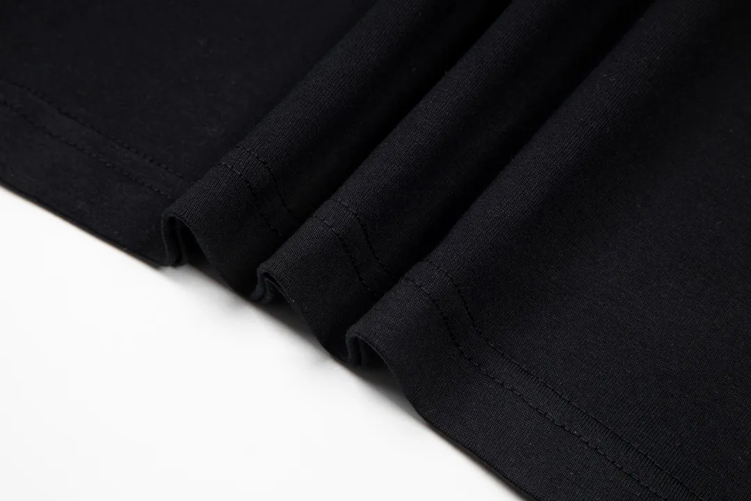 【 . Quality】 BALENCI*GA/ #Classic . T # ZP 。 260 ， . ， . . Color Change。 。Classic ， Authentic ， . . . 。 OS . Same Style ：BL 223008 ：Black， ， ，Red Size：XS S M L
